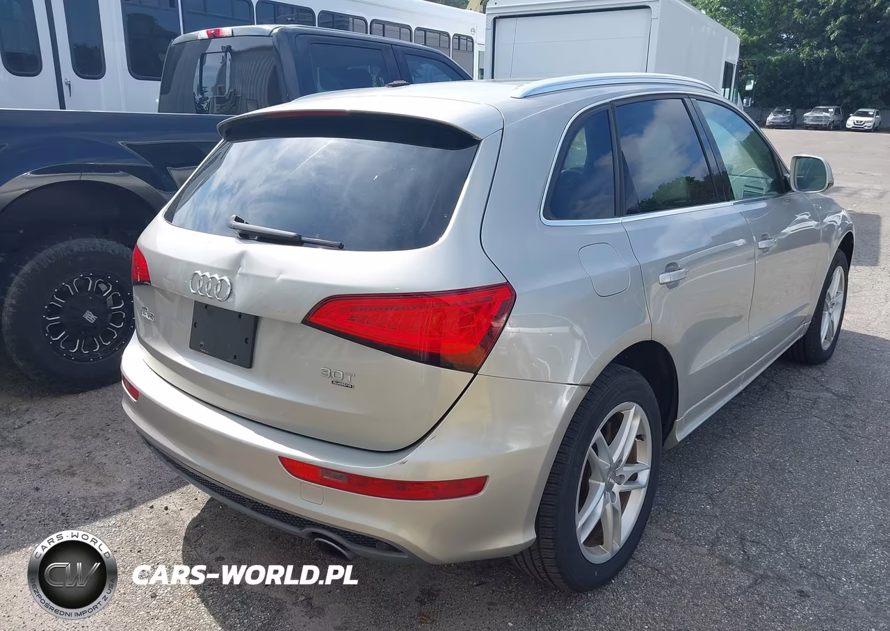 2013 Audi Q5 3.0T Premium Plus VIN:WA1DGAFP1DA032375 - 4