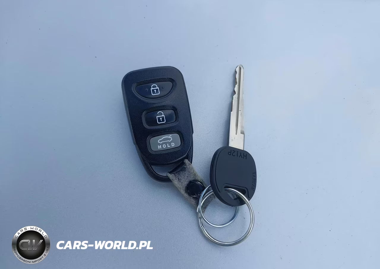 2013 Hyundai Elantra Limited VIN:KMHDH4AE5DU748278 - 11