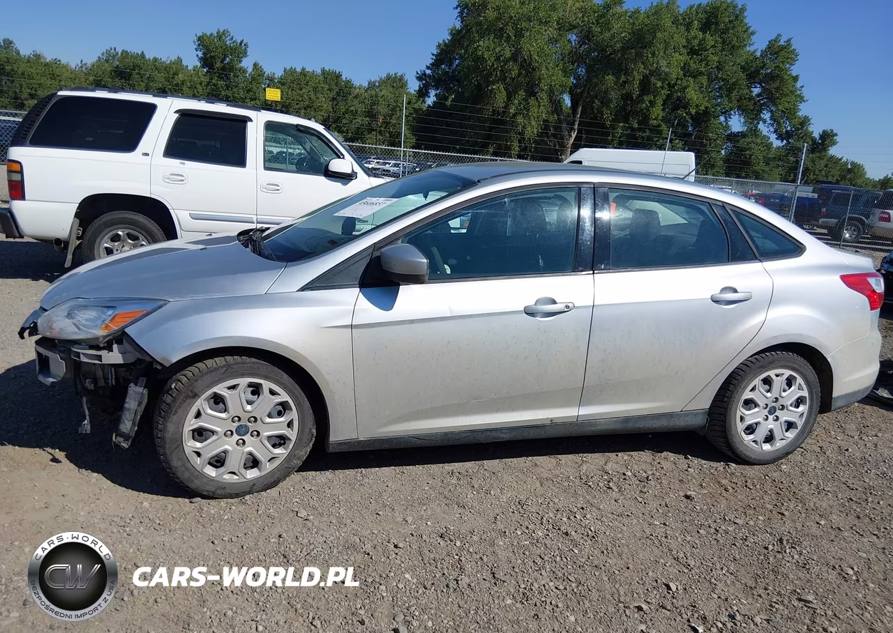 2012 Ford Focus Se VIN:1FAHP3F28CL440405 - 14