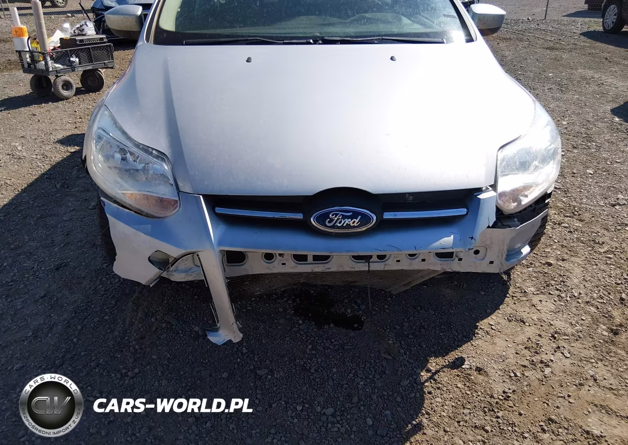 2012 Ford Focus Se VIN:1FAHP3F28CL440405 - 6