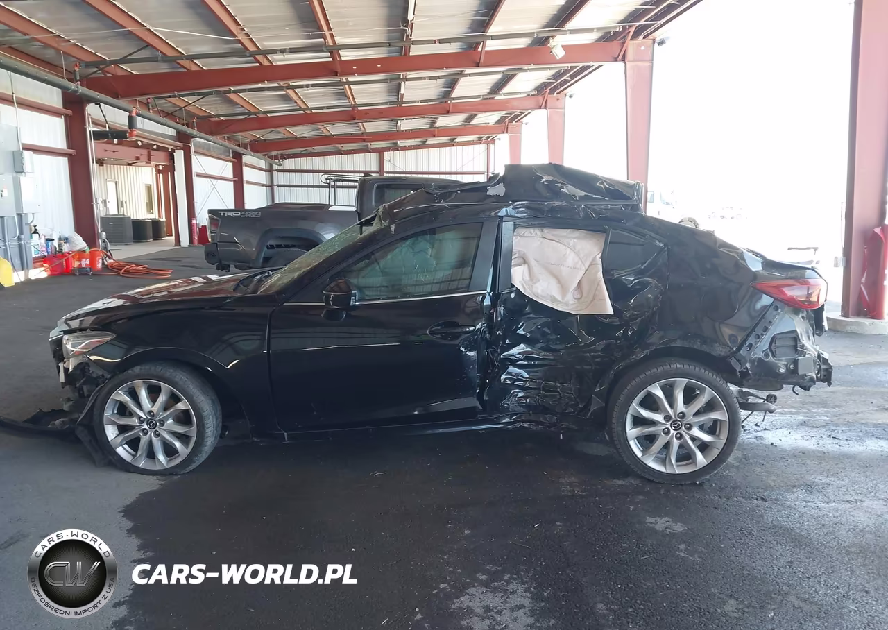 2014 Mazda Mazda3 S Grand Touring VIN:JM1BM1W34E1202491 - 14