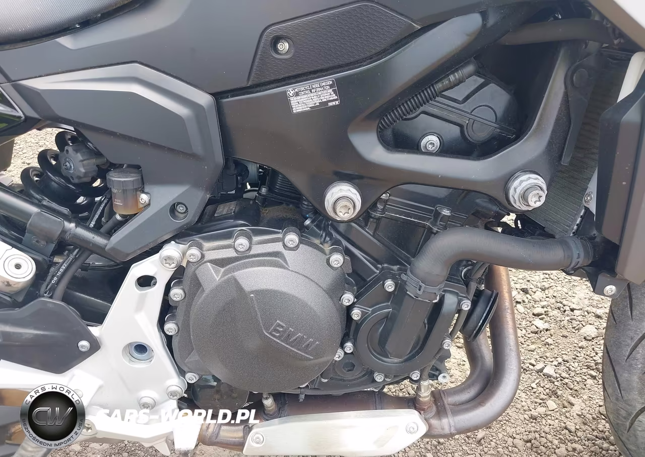 2024 BMW F 900 R VIN:WB10K1305R6K07762 - 8