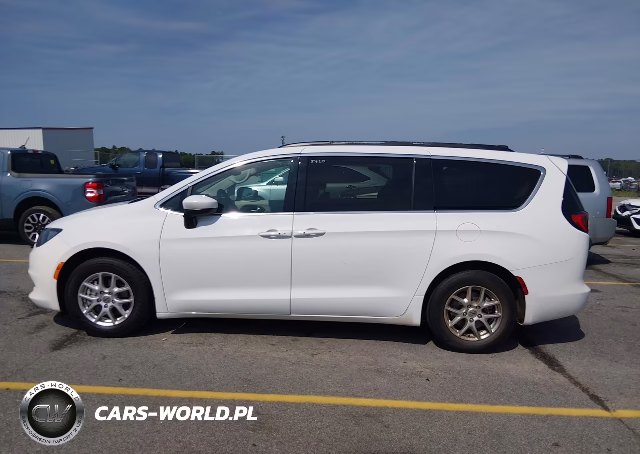 2021 Chrysler Voyager Lxi VIN:2C4RC1DGXMR506734 - 14