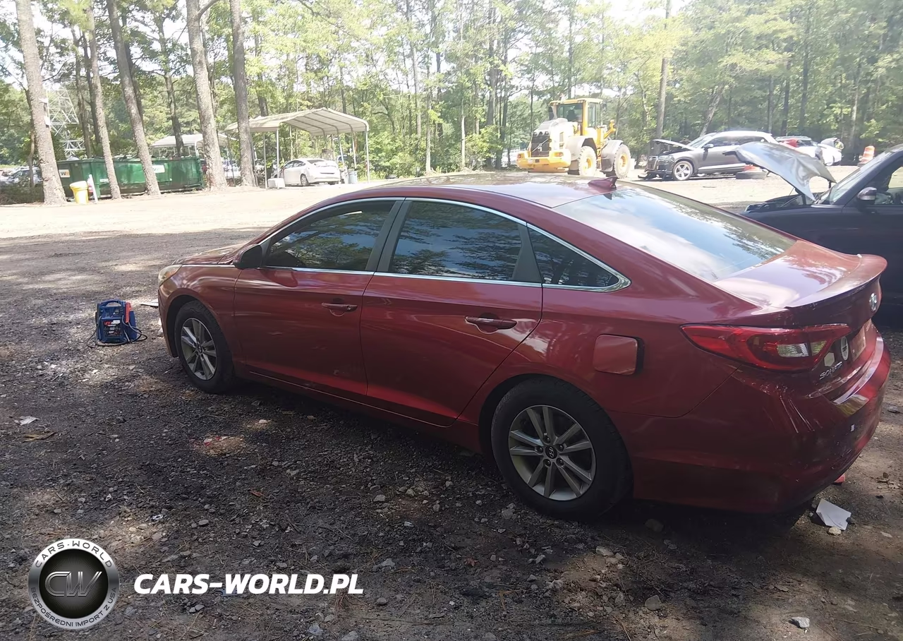 2015 Hyundai Sonata Se VIN:5NPE24AF5FH157643 - 3
