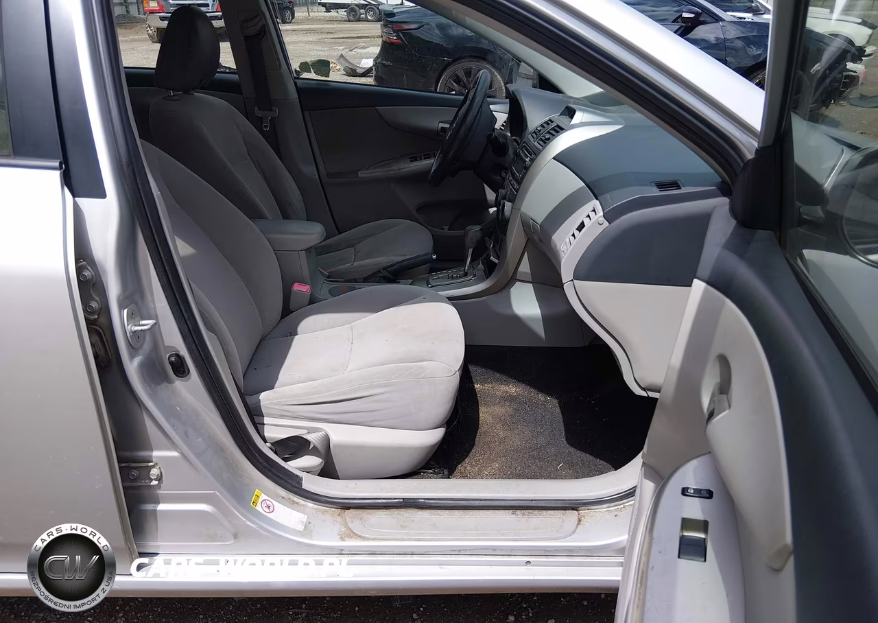 2012 Toyota Corolla Le VIN:JTDBU4EE7C9170445 - 5