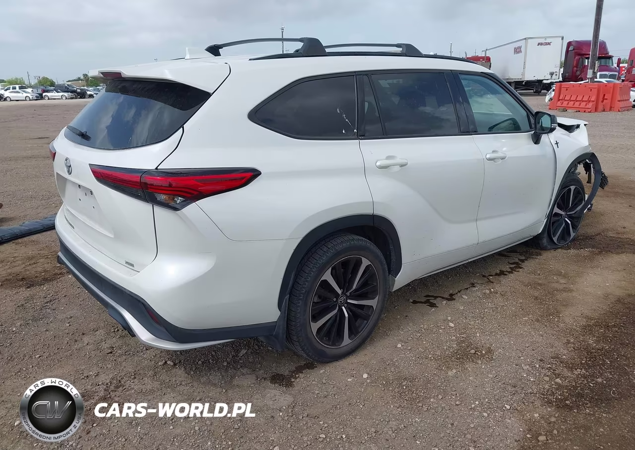 2021 Toyota Highlander Xse VIN:5TDLZRAH5MS072438 - 4