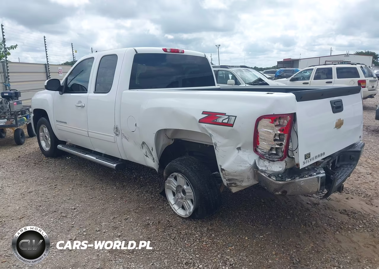 2013 Chevrolet Silverado 1500 Lt VIN:1GCRCSE05DZ345660 - 3