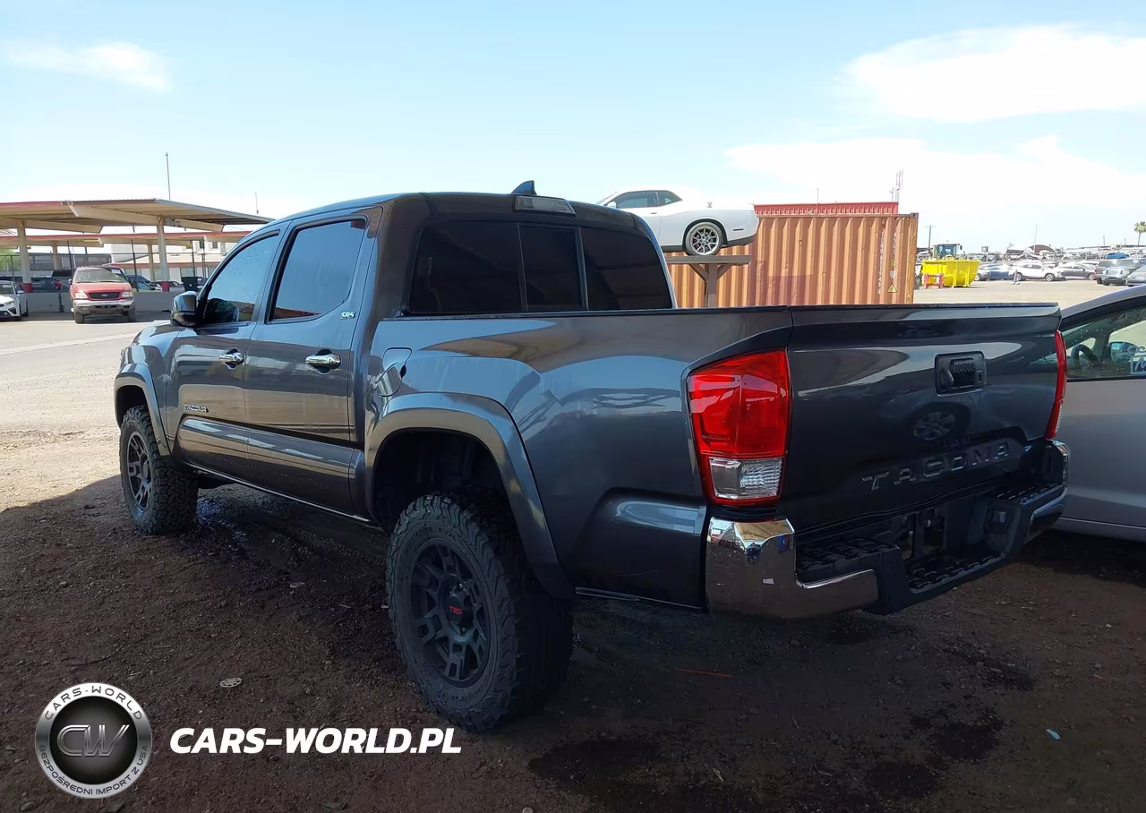 2017 Toyota Tacoma Sr5 VIN:5TFAX5GN4HX093977 - 3