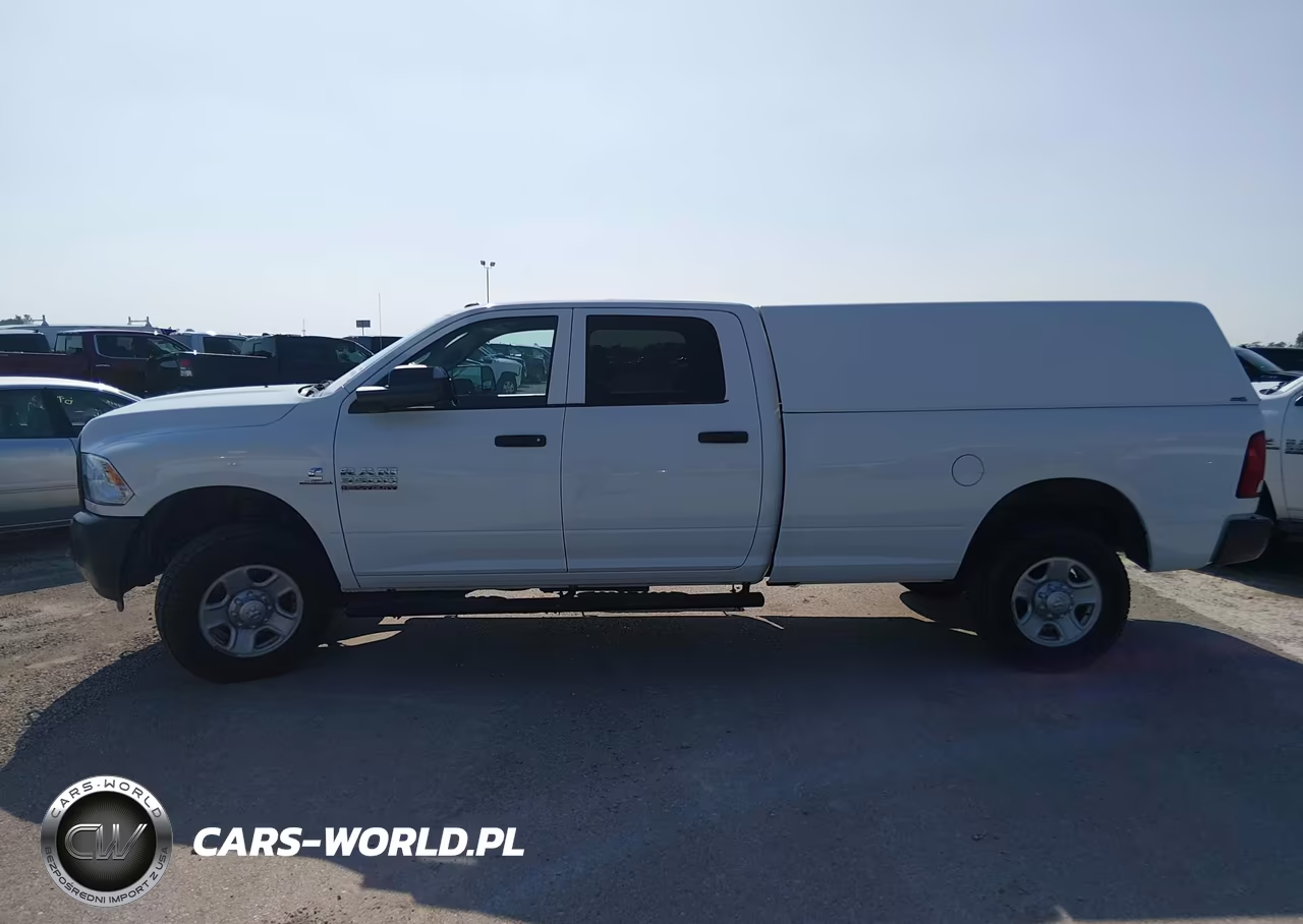 2017 Ram 3500 Tradesman 4X4 8' Box VIN:3C63R3GL9HG762326 - 14