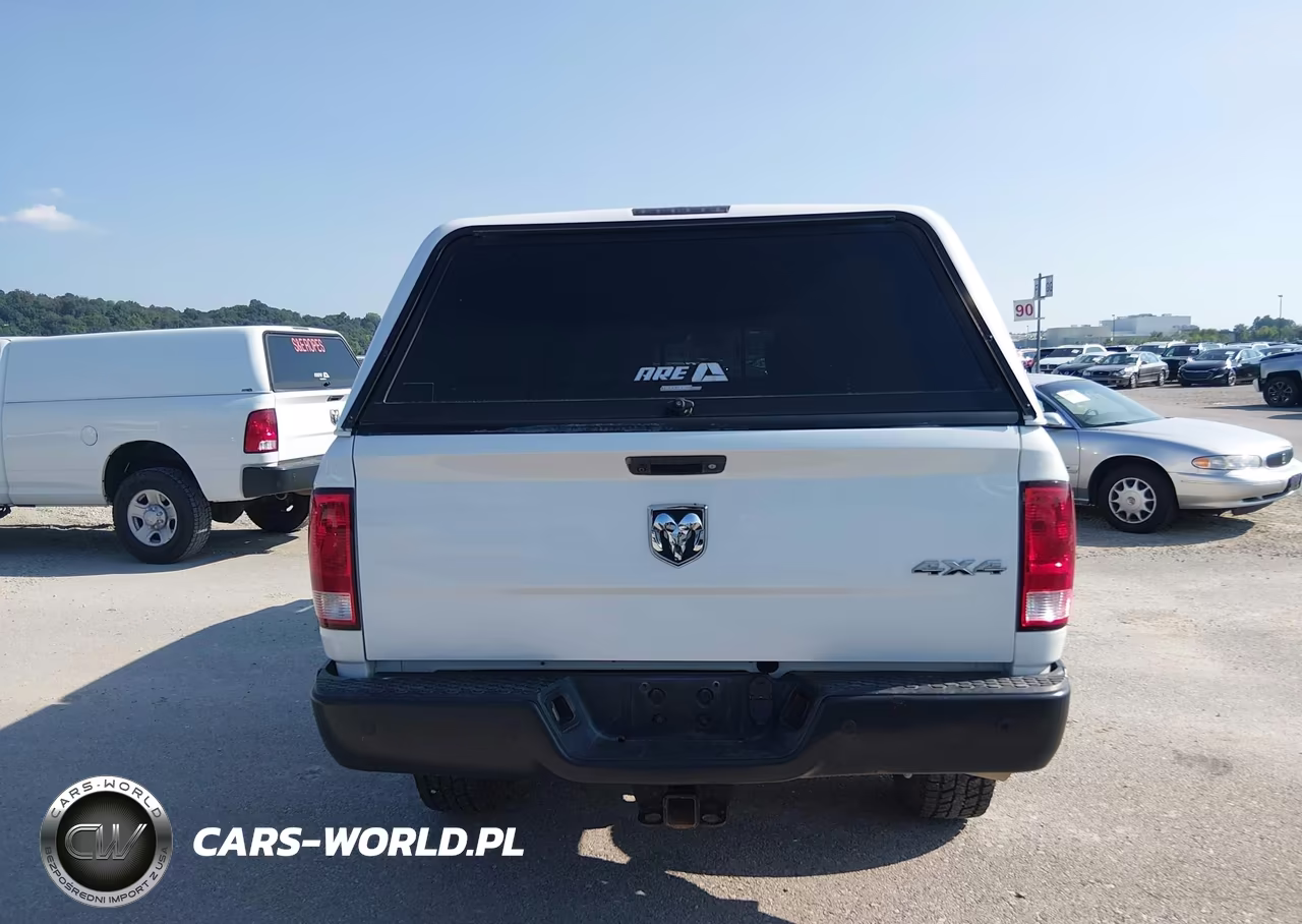 2017 Ram 3500 Tradesman 4X4 8' Box VIN:3C63R3GL9HG762326 - 16