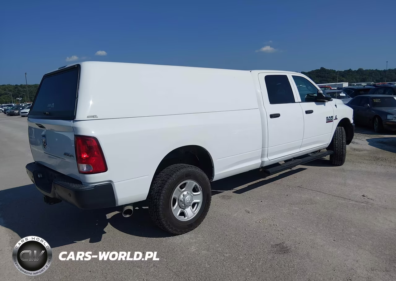2017 Ram 3500 Tradesman 4X4 8' Box VIN:3C63R3GL9HG762326 - 4