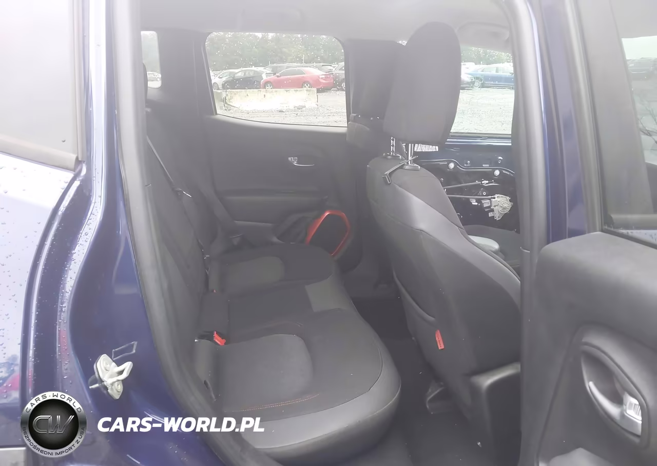 2017 Jeep Renegade Trailhawk VIN:ZACCJBCB2HPE81085 - 8