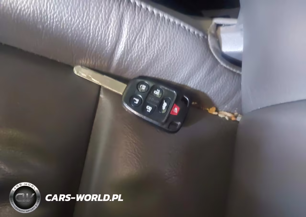 2012 Honda Odyssey Touring-Touring Elite VIN:5FNRL5H91CB065444 - 11