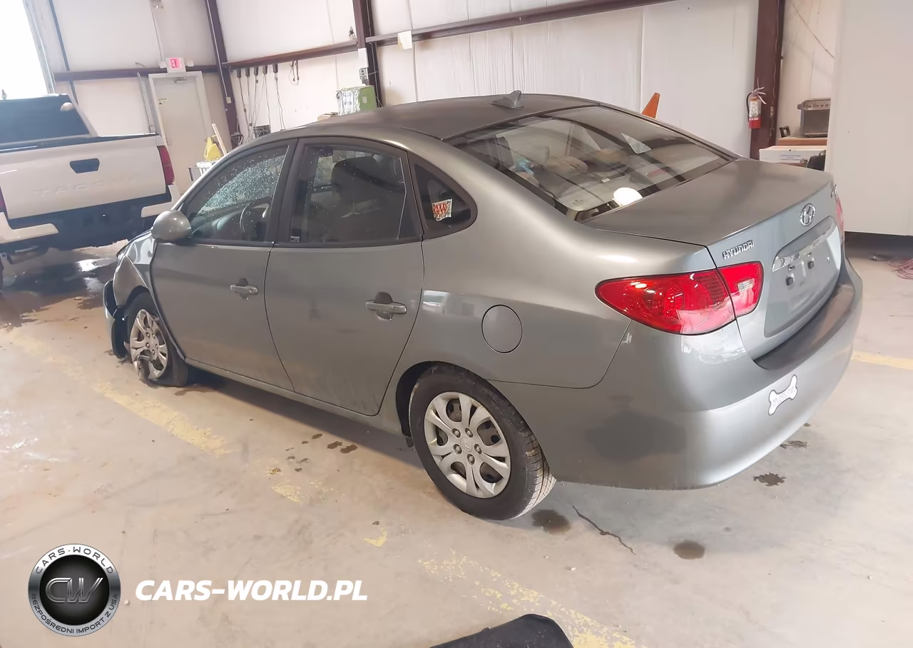 2010 Hyundai Elantra Gls VIN:KMHDU4AD5AU932196 - 3