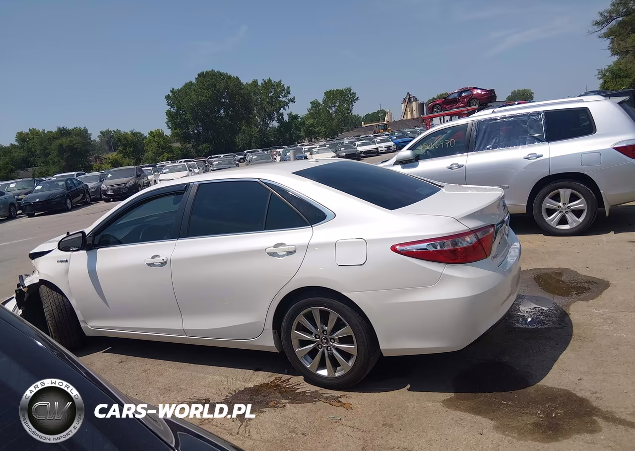 2016 Toyota Camry Hybrid Xle VIN:4T1BD1FK0GU196550 - 14