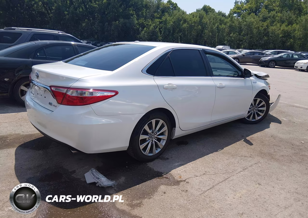 2016 Toyota Camry Hybrid Xle VIN:4T1BD1FK0GU196550 - 4