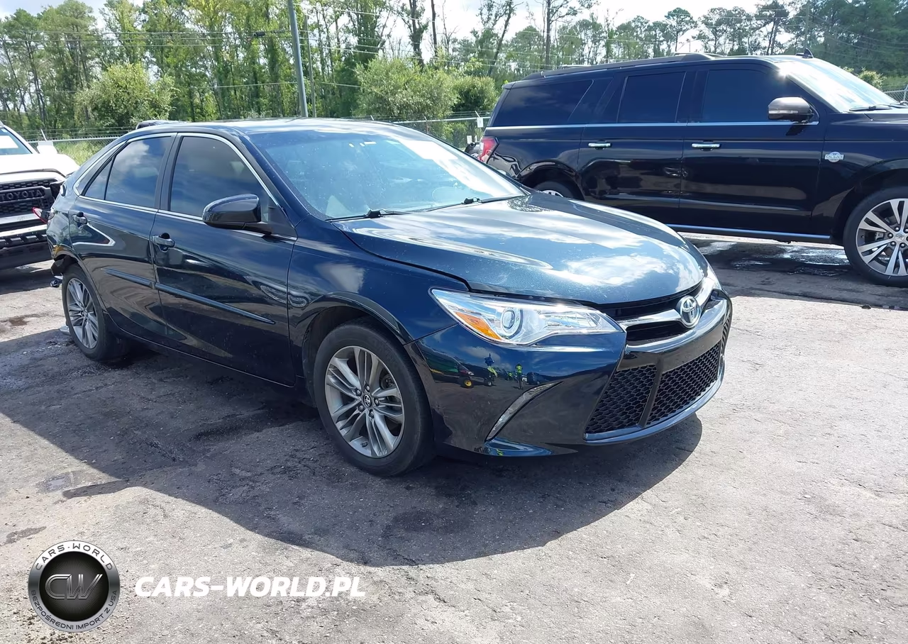 2016 Toyota Camry Se