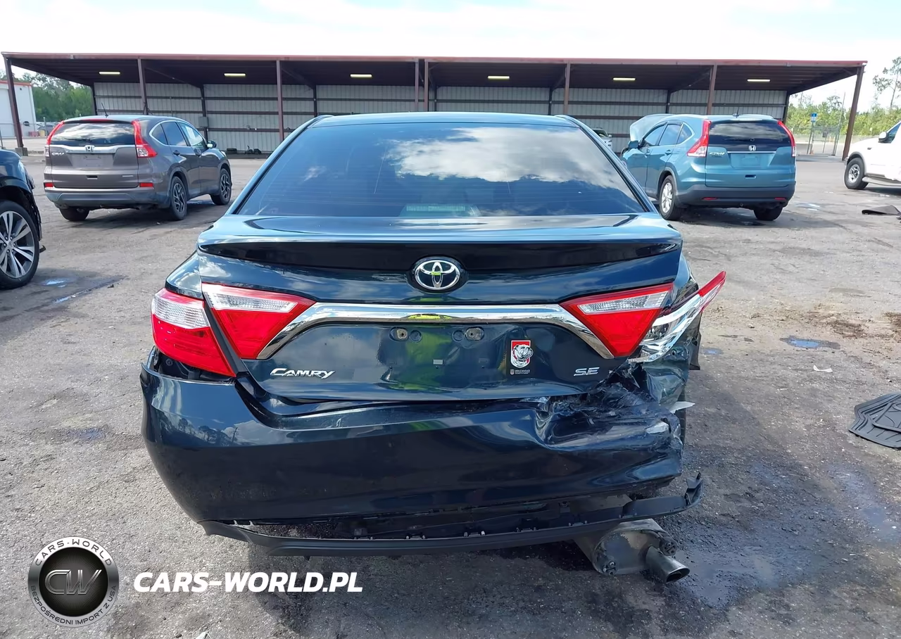 2016 Toyota Camry Se VIN:4T1BF1FK4GU203686 - 16