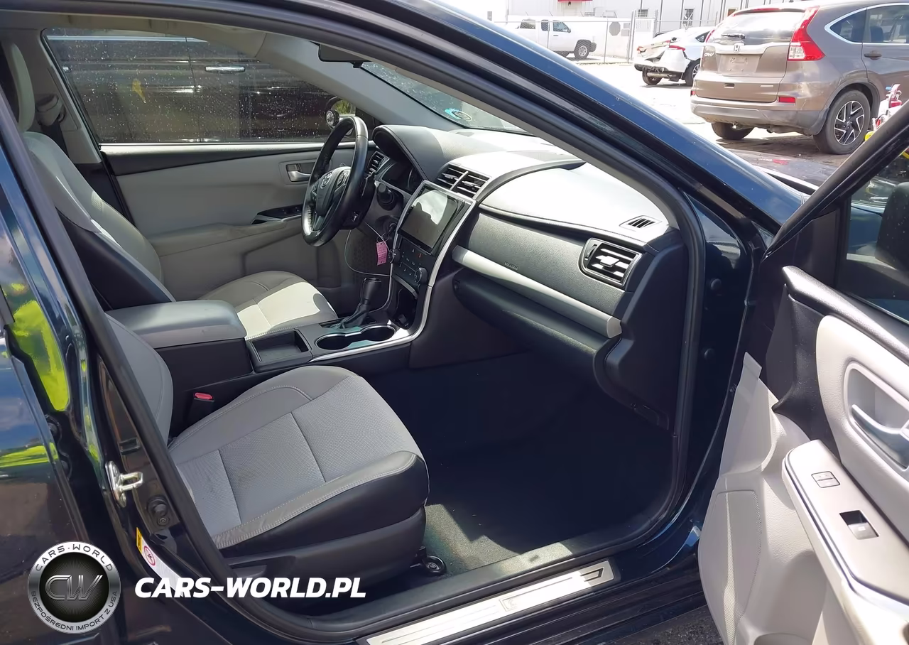 2016 Toyota Camry Se VIN:4T1BF1FK4GU203686 - 5