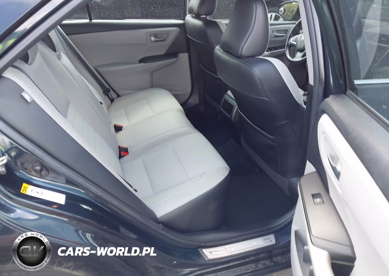 2016 Toyota Camry Se VIN:4T1BF1FK4GU203686 - 8