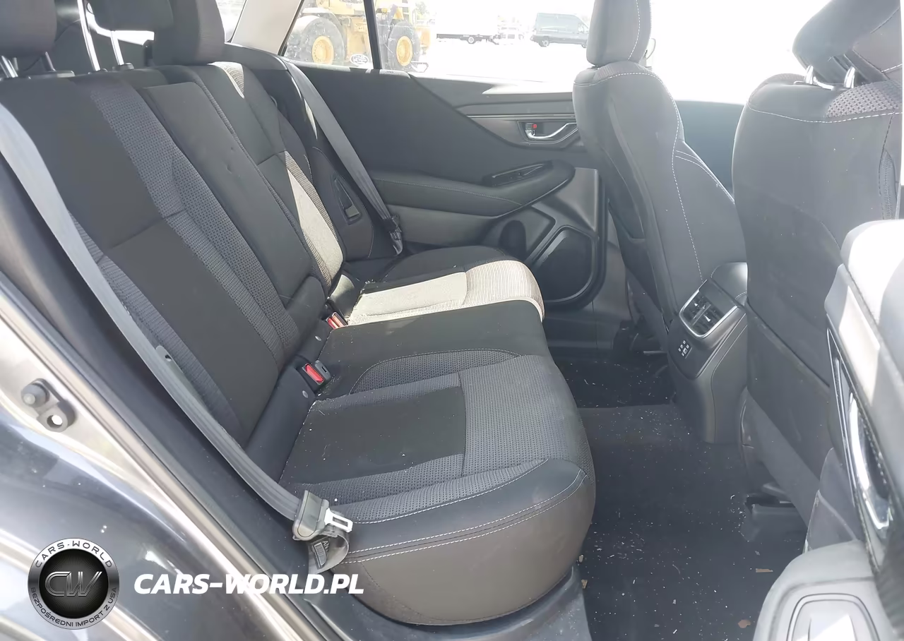 2025 Subaru Outback Premium VIN:4S4BTADC9S3141446 - 8