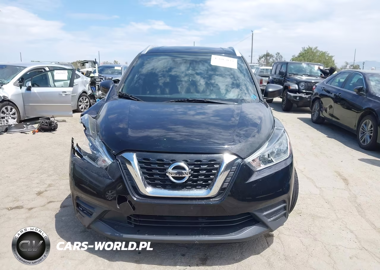 2018 Nissan Kicks S VIN:3N1CP5CU9JL502050 - 12