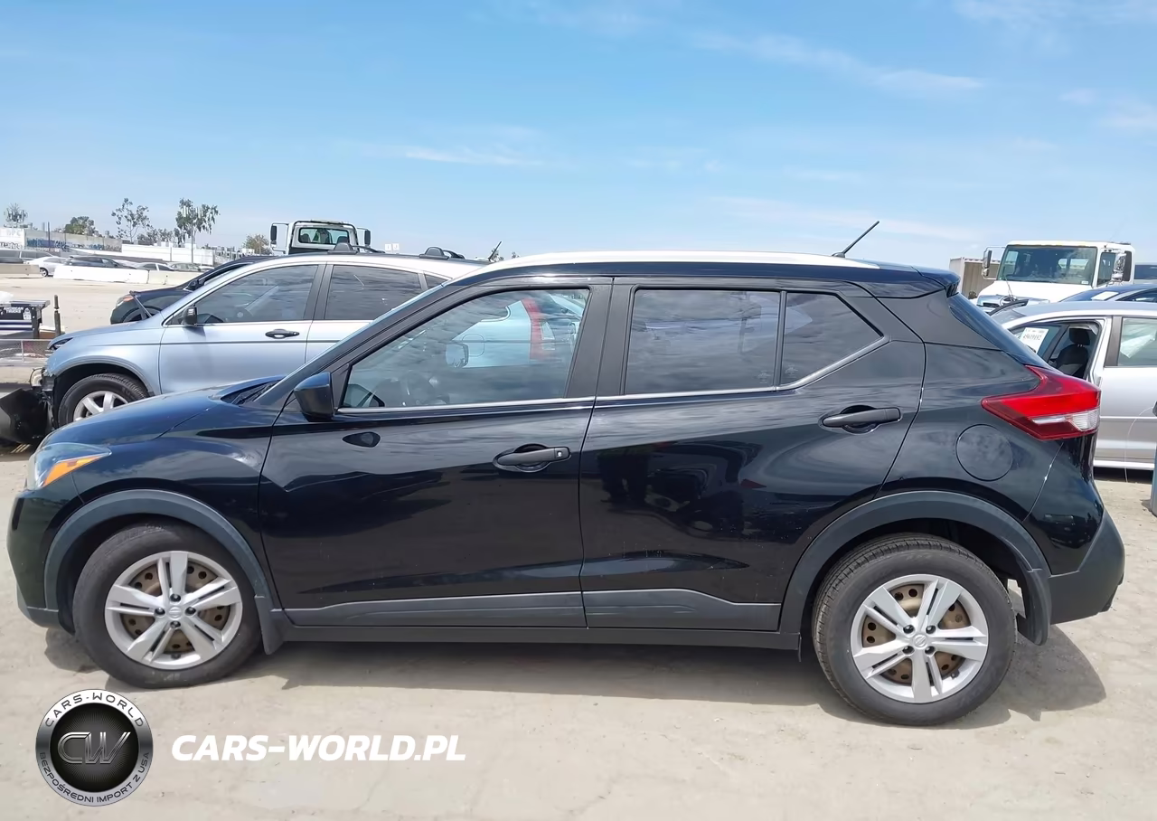 2018 Nissan Kicks S VIN:3N1CP5CU9JL502050 - 14