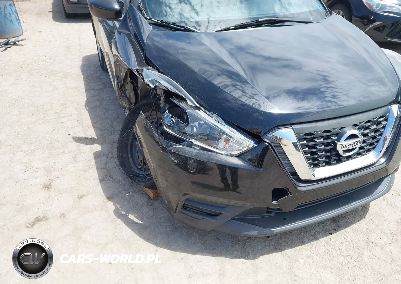 2018 Nissan Kicks S VIN:3N1CP5CU9JL502050 - 6