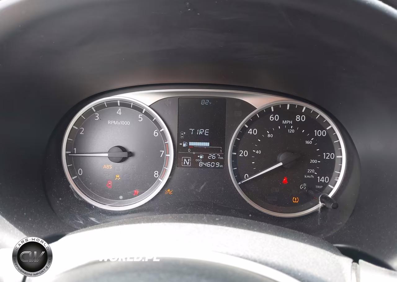 2018 Nissan Kicks S VIN:3N1CP5CU9JL502050 - 7