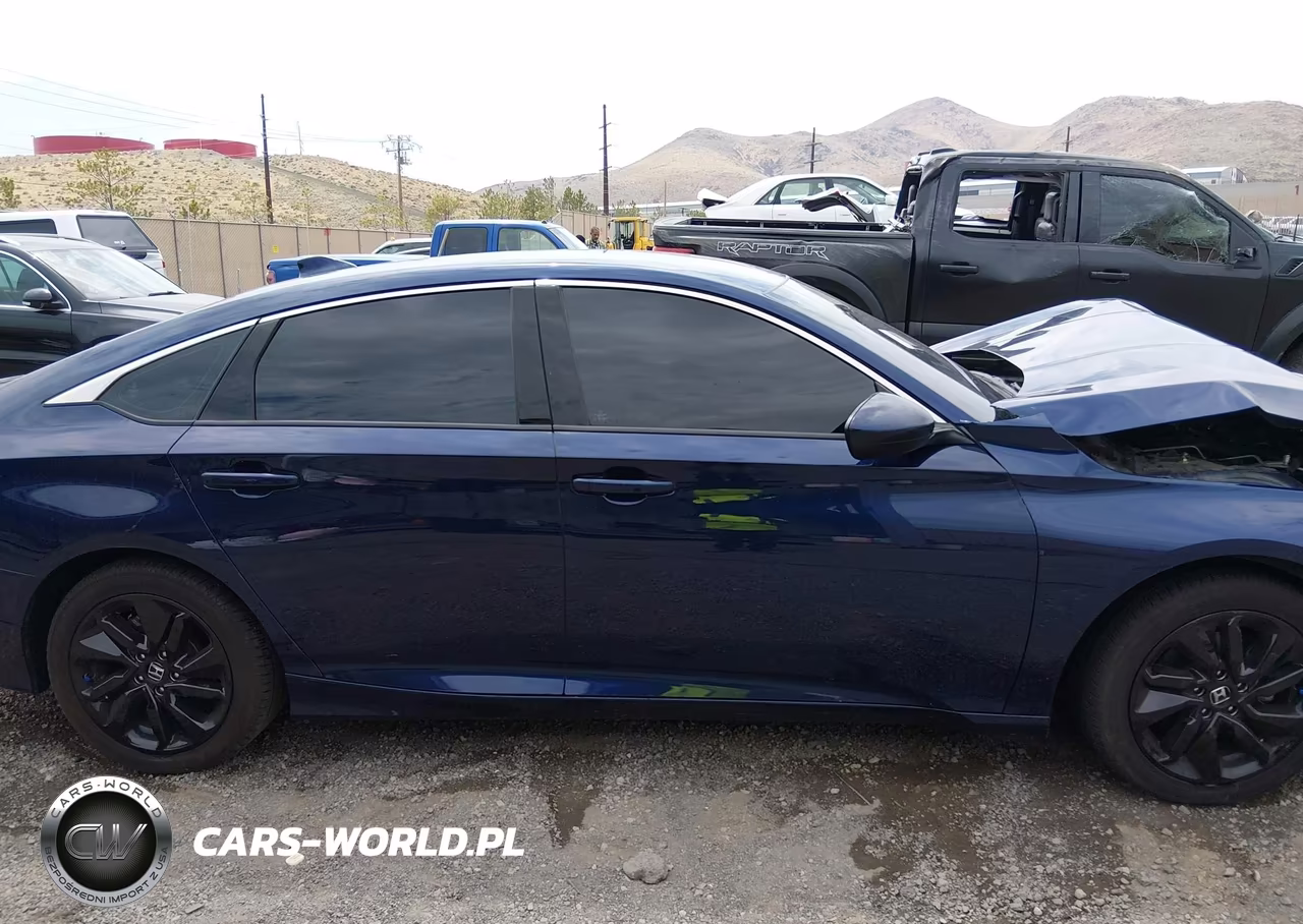 2018 Honda Accord Lx VIN:1HGCV1F1XJA261105 - 13