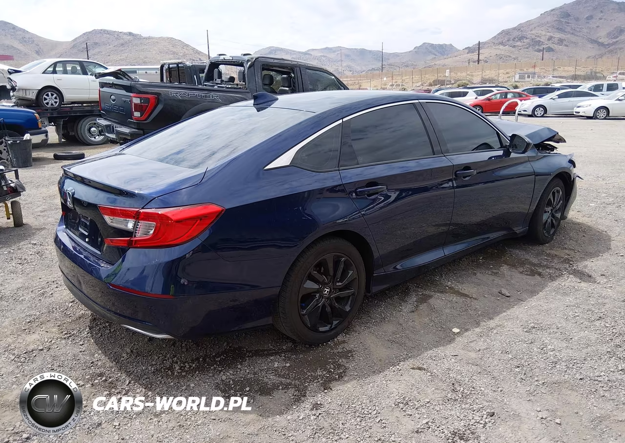 2018 Honda Accord Lx VIN:1HGCV1F1XJA261105 - 4