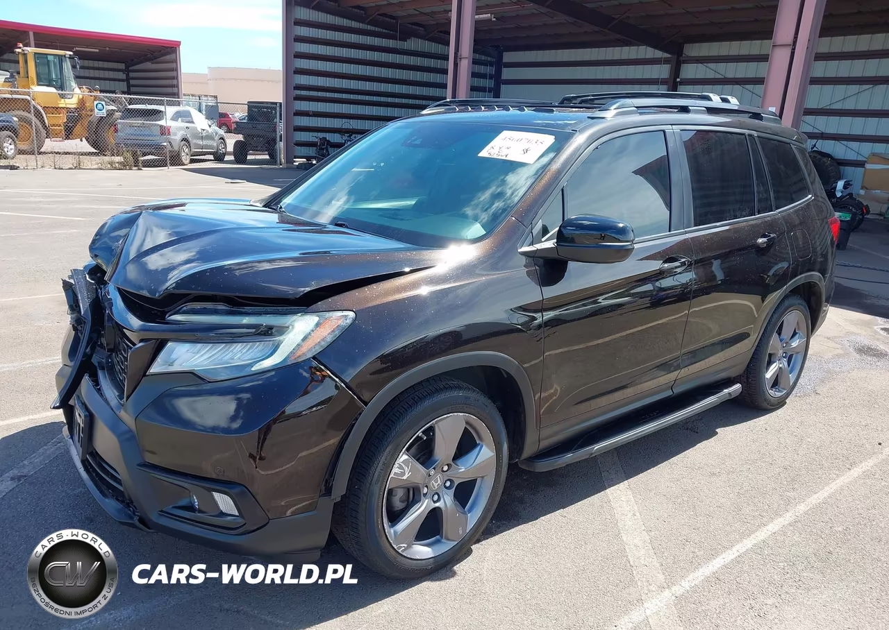 2019 Honda Passport Touring VIN:5FNYF7H92KB000809 - 18