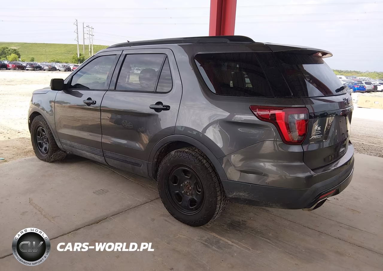 2016 Ford Explorer Sport VIN:1FM5K8GT0GGD34010 - 3