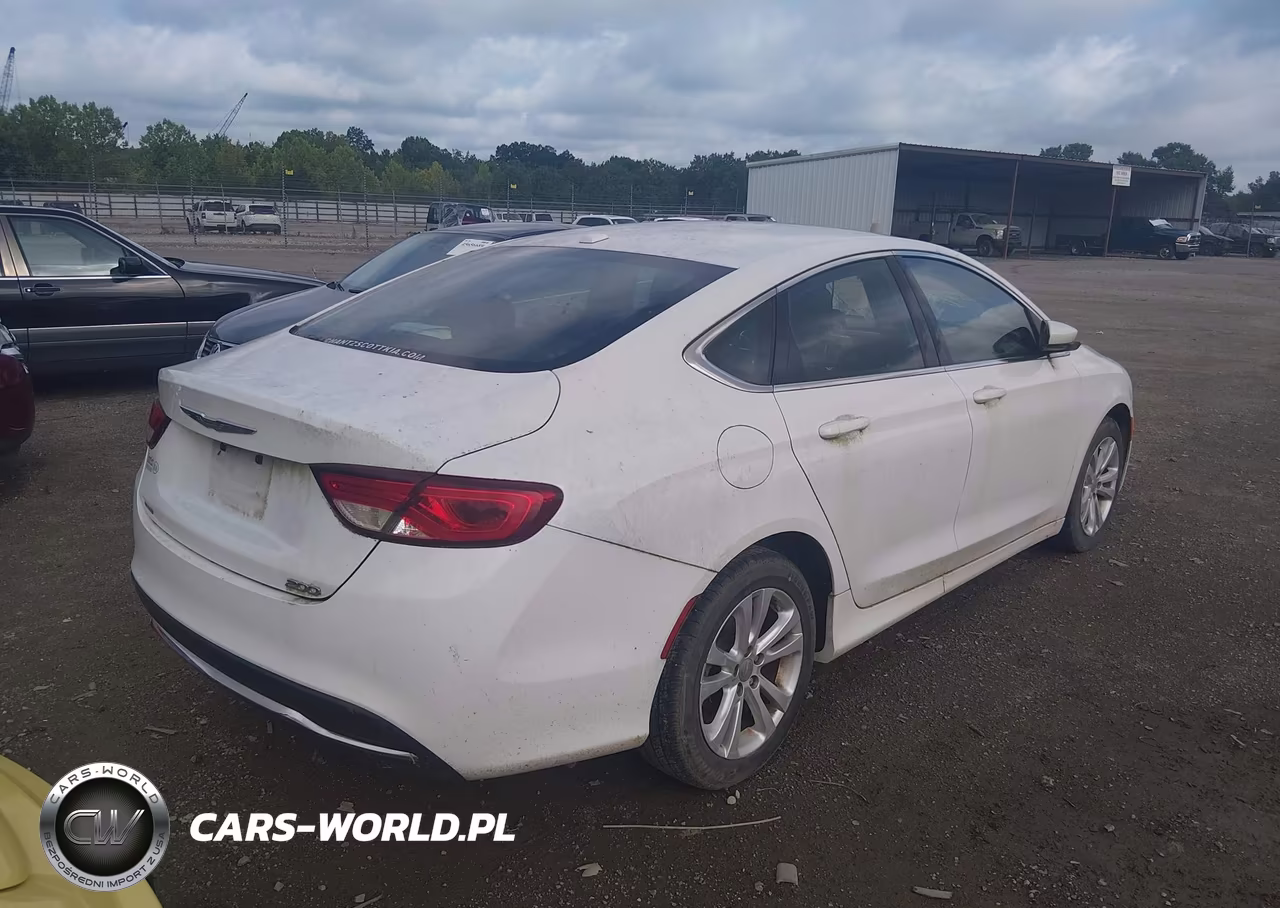 2016 Chrysler 200 Limited VIN:1C3CCCAB3GN154581 - 4