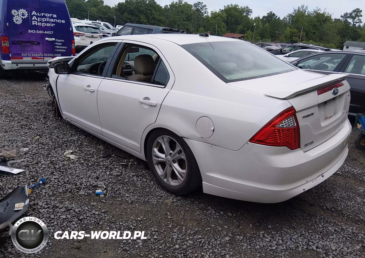 2012 Ford Fusion Se VIN:3FAHP0HA9CR160755 - 3