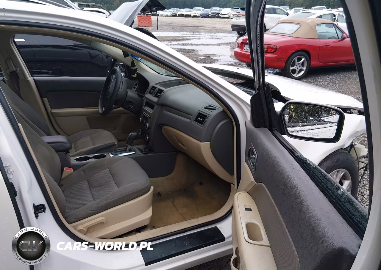 2012 Ford Fusion Se VIN:3FAHP0HA9CR160755 - 5
