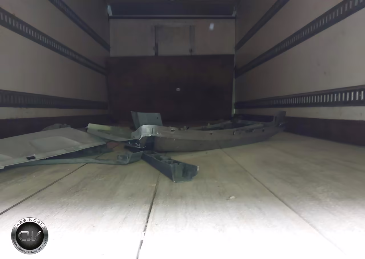2013 Ford E-350 Cutaway VIN:1FDWE3FL2DDB27180 - 6
