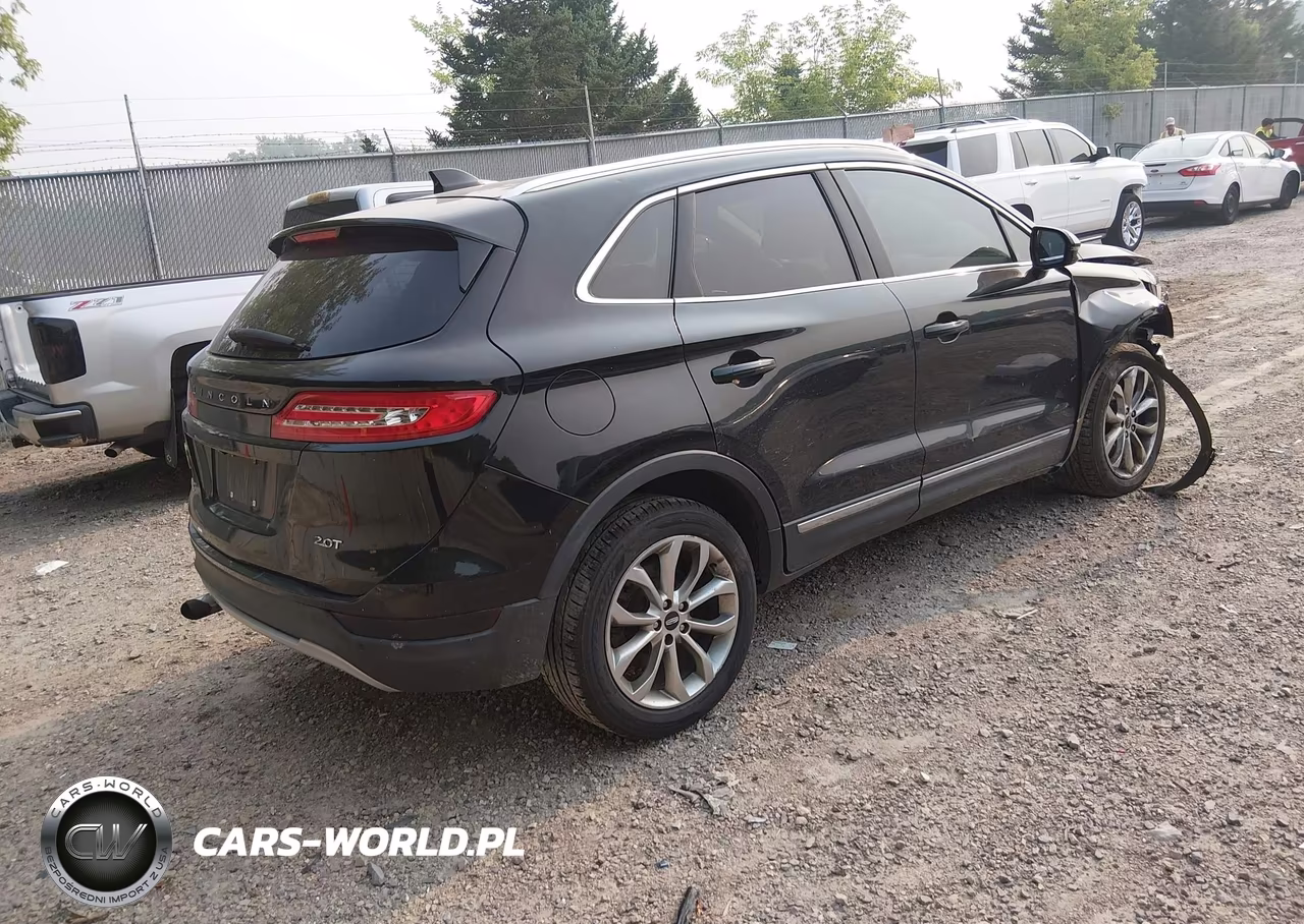2017 Lincoln Mkc Select VIN:5LMCJ2C98HUL35682 - 4