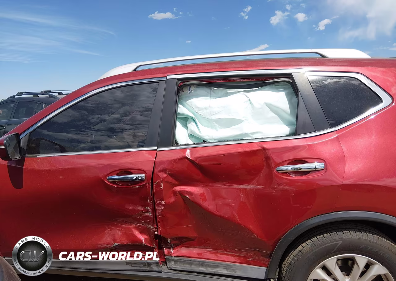 2015 Nissan Rogue Sv VIN:5N1AT2MT5FC826468 - 6
