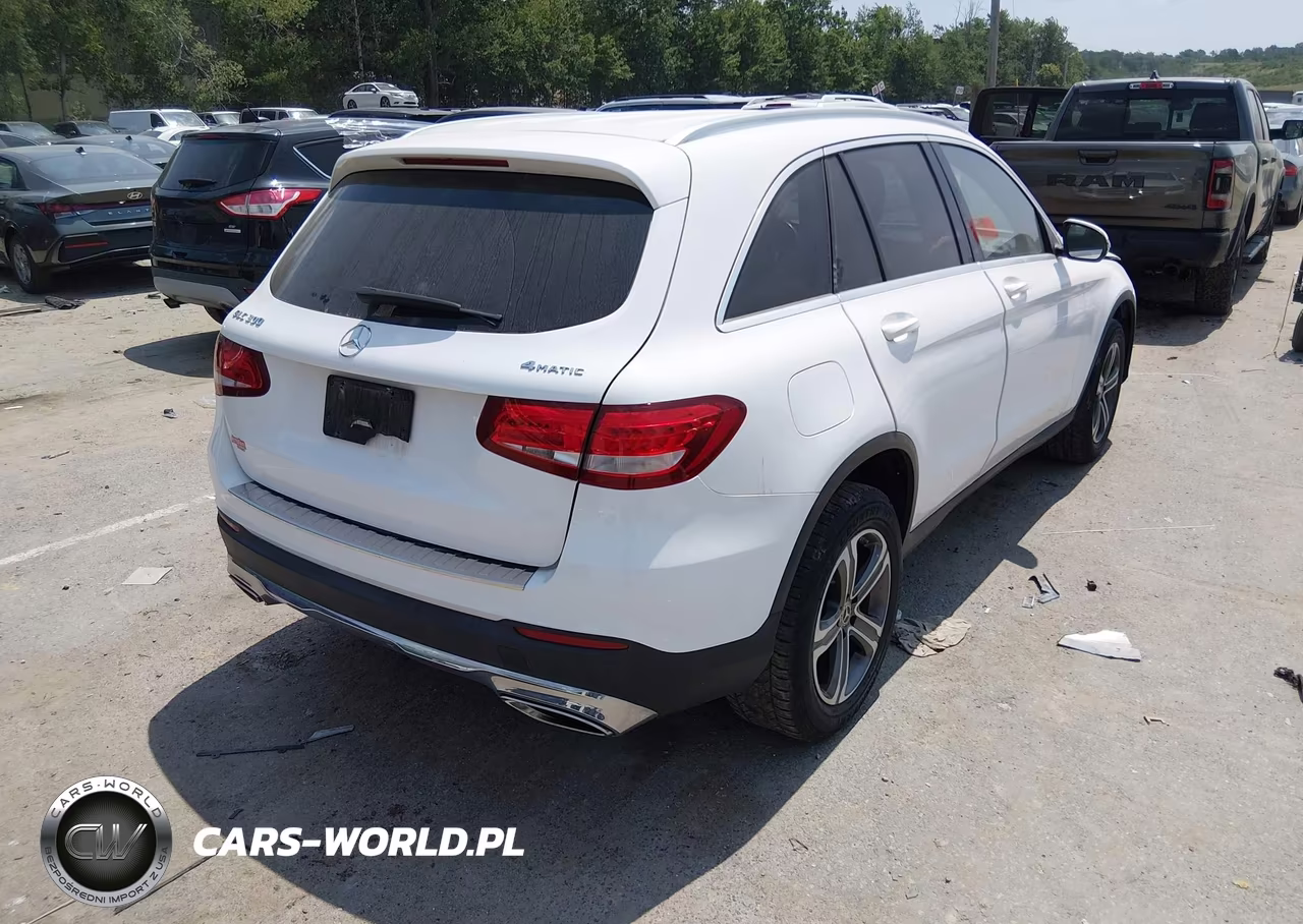2019 Mercedes-Benz Glc 300 4Matic VIN:WDC0G4KB8KF570923 - 4