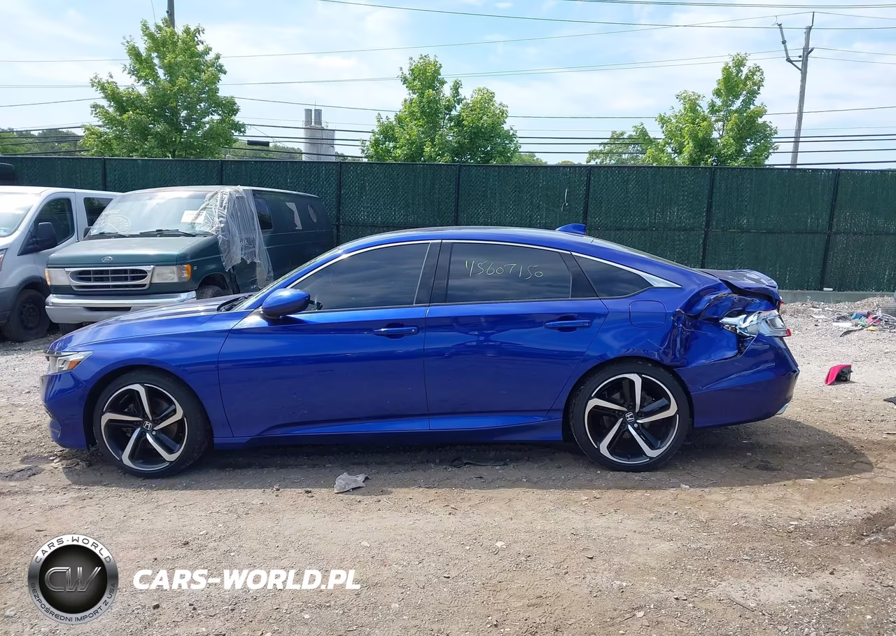 2018 Honda Accord Sport VIN:1HGCV1F36JA253097 - 15