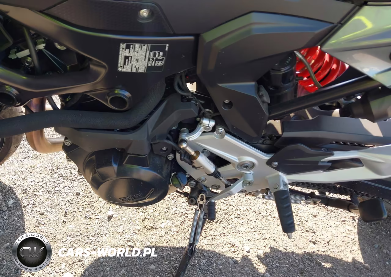 2022 BMW F 900 R VIN:WB10K130XN6G01934 - 9