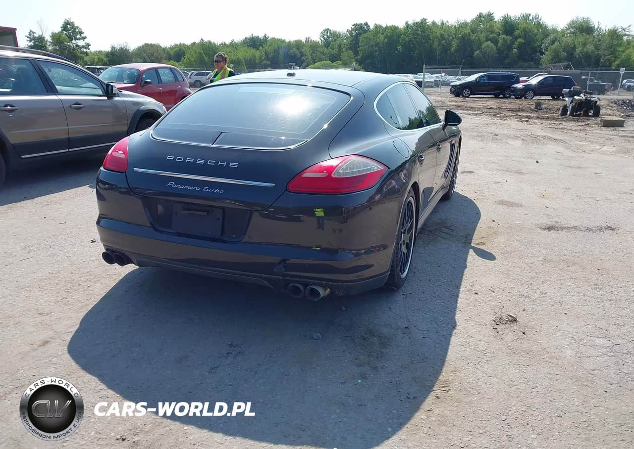 2010 Porsche Panamera Turbo VIN:WP0AC2A76AL090970 - 4