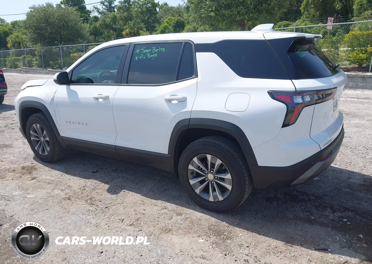 2026 Chevrolet Equinox Fwd Lt VIN:3GNAXHEG5TL390273 - 3