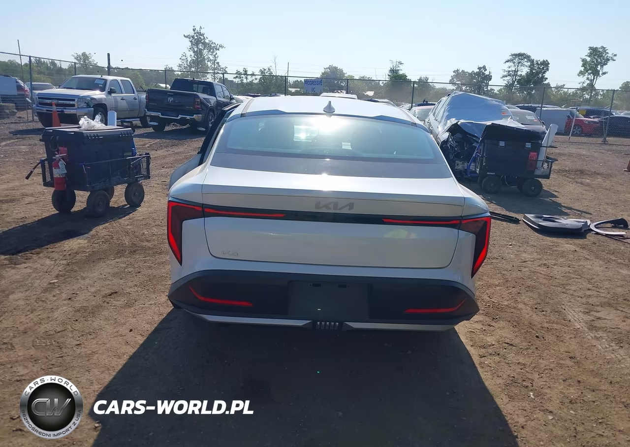 2025 Kia K4 Lxs VIN:3KPFT4DE3SE030604 - 16