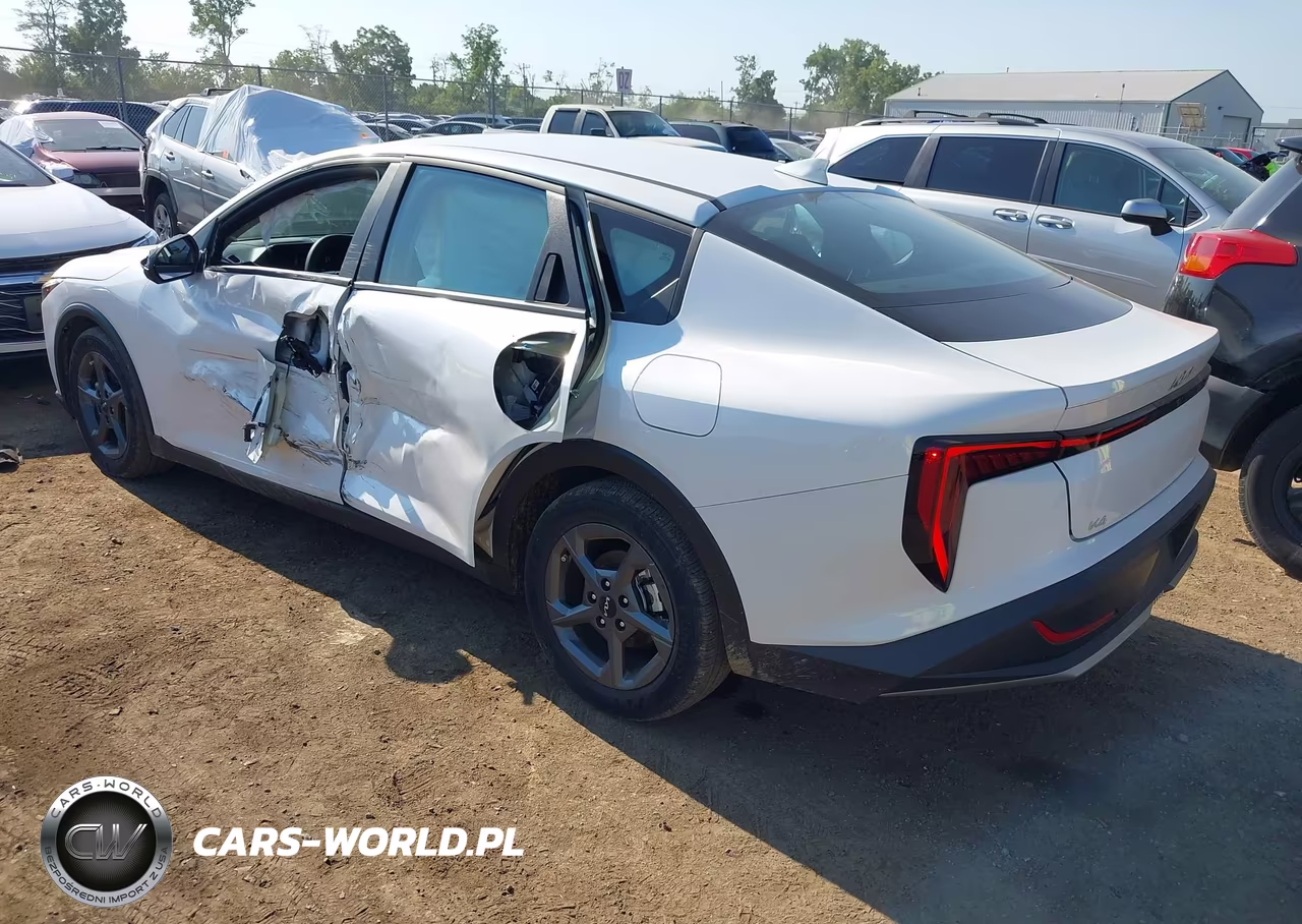 2025 Kia K4 Lxs VIN:3KPFT4DE3SE030604 - 3