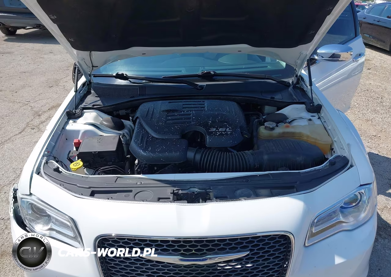 2018 Chrysler 300 Limited Awd VIN:2C3CCAKG5JH160185 - 10