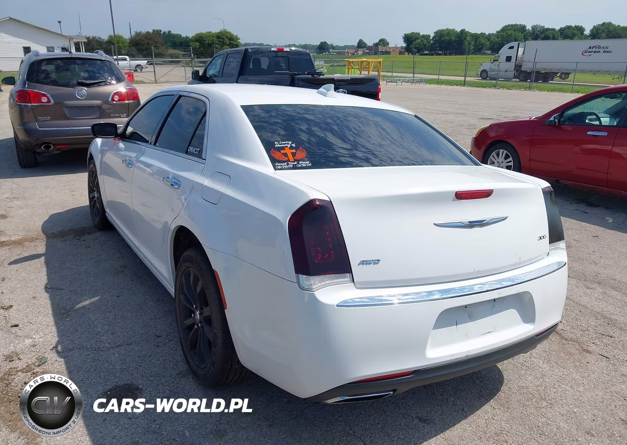 2018 Chrysler 300 Limited Awd VIN:2C3CCAKG5JH160185 - 3