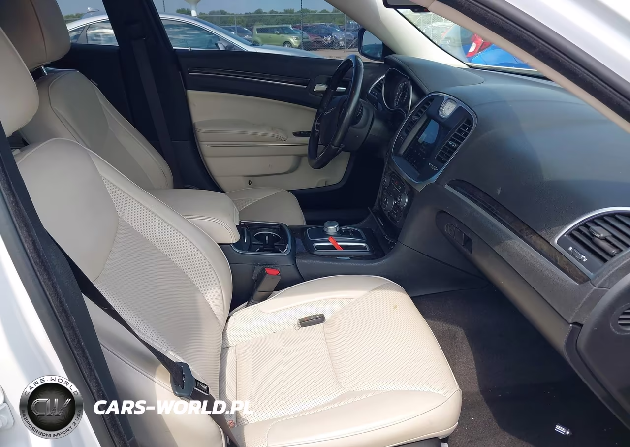 2018 Chrysler 300 Limited Awd VIN:2C3CCAKG5JH160185 - 5