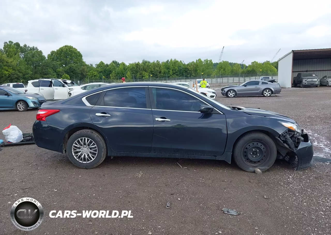 2016 Nissan Altima 2.5 S VIN:1N4AL3AP1GC144910 - 14